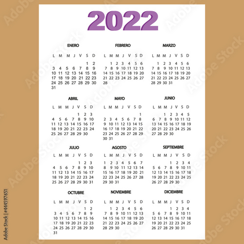 Spanish calendar for 2022. Calendar for 2022 in Spanish. Week starts on Monday. vertical editable vector template. A4, A3. Calendario español para 2022.

