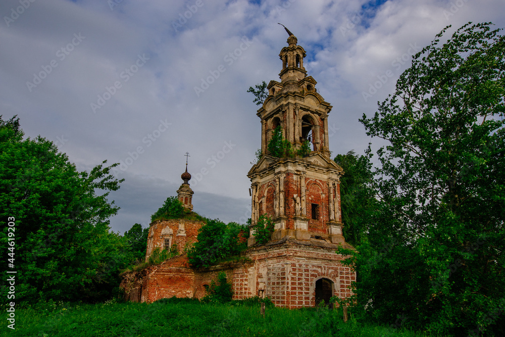 Abandoned Russian orthodox Church of the Transfiguration of the Savior, Ryazan region