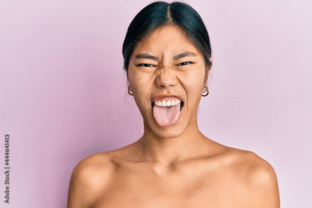 Naked Pics Of Women With Tounge Out