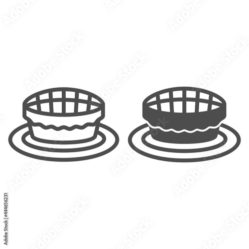 Pie line and solid icon, pastry and bakery concept, tart quiche vector sign on white background, outline style icon for mobile concept and web design. Vector graphics.