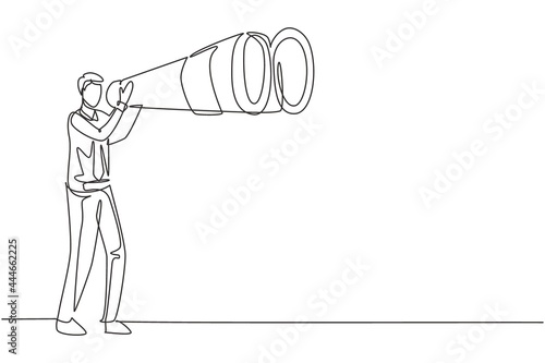 Continuous one line drawing tourist man looking through big binoculars far ahead. Young gentleman is traveling with field glasses. Find something interesting. Single line draw design vector graphic