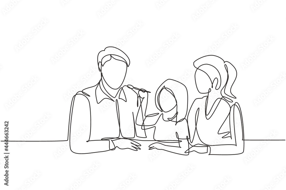 Single continuous line drawing young family having fun together in modern restaurant. Daughter feeds her father with love. Happy little family concept. One line draw graphic design vector illustration