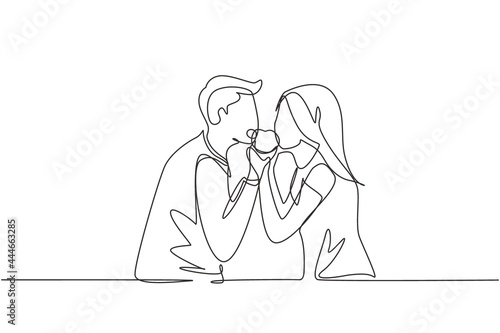 Single one line drawing young beautiful couple sharing apple. Celebrate wedding anniversaries and enjoy romantic lunch at restaurant. Modern continuous line draw design graphic vector illustration