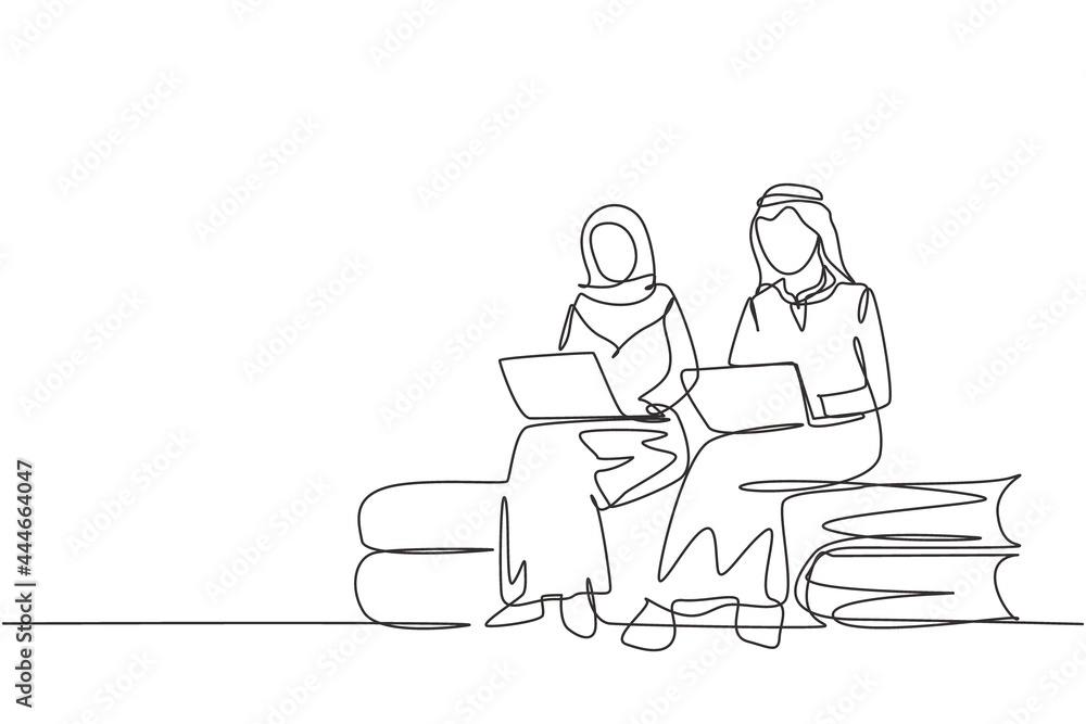 Single one line drawing Arabian couple with laptop sitting on pile of books together. Freelance, distance learning, online courses, studying. Continuous line draw design graphic vector illustration