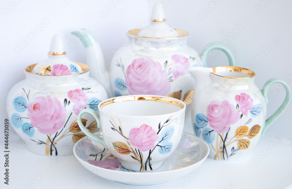 Retro teapot, cups and sugar bowl.A set of dishes