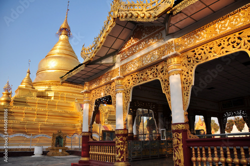 Maha Lawka Marazein golden stupa of Lawkamanisula pagoda paya temple or Kuthodaw inscription shrine for burmese people and foreign travelers travel visit respect praying in Mandalay, Myanmar