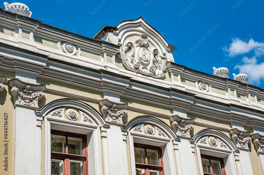 From the vast city estate of the 17th-19th centuries in Vishnyakovsky Lane, only a large two-story house, built in the eclectic style of the second half of the 19th century, has survived     