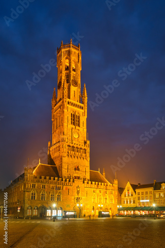 Billede på lærred Belfry tower and Grote markt square in Bruges, Belgium on dusk in twilight