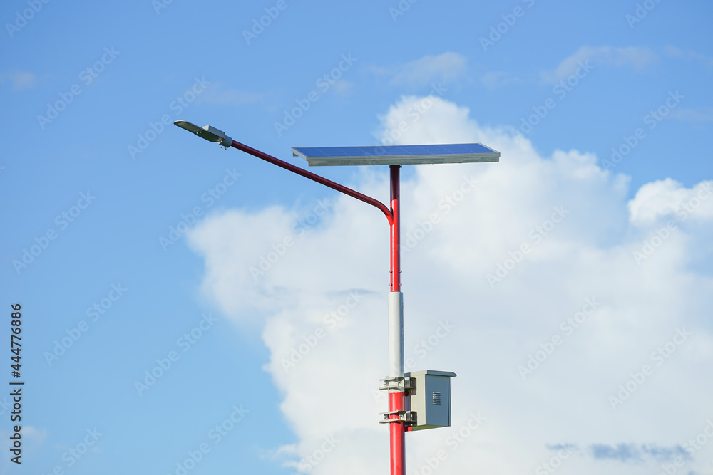 Solar cells on metal poles to generate electricity from solar energy to light the road.selective focus Solar cells on metal poles to generate electricity from solar energy to light the road.selective focus