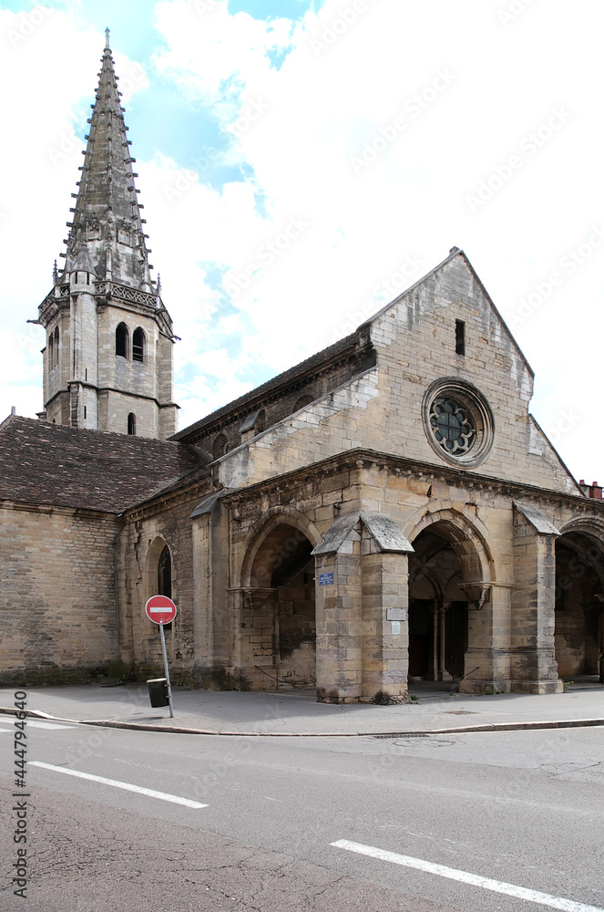 Obraz premium Dijon, France. View of the church of St. Philibert, XII - XV centuries