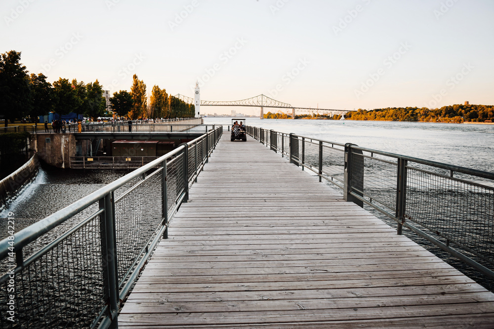 Fototapeta premium Vieux-Port de Montreal