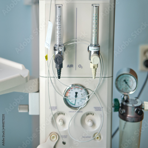 Tablou pe pânză A device for resuscitation of infants and checking the child on the Apgar scale after delivery