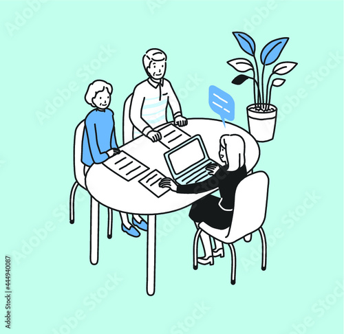 スーツの女性と対面相談をするシニア夫婦