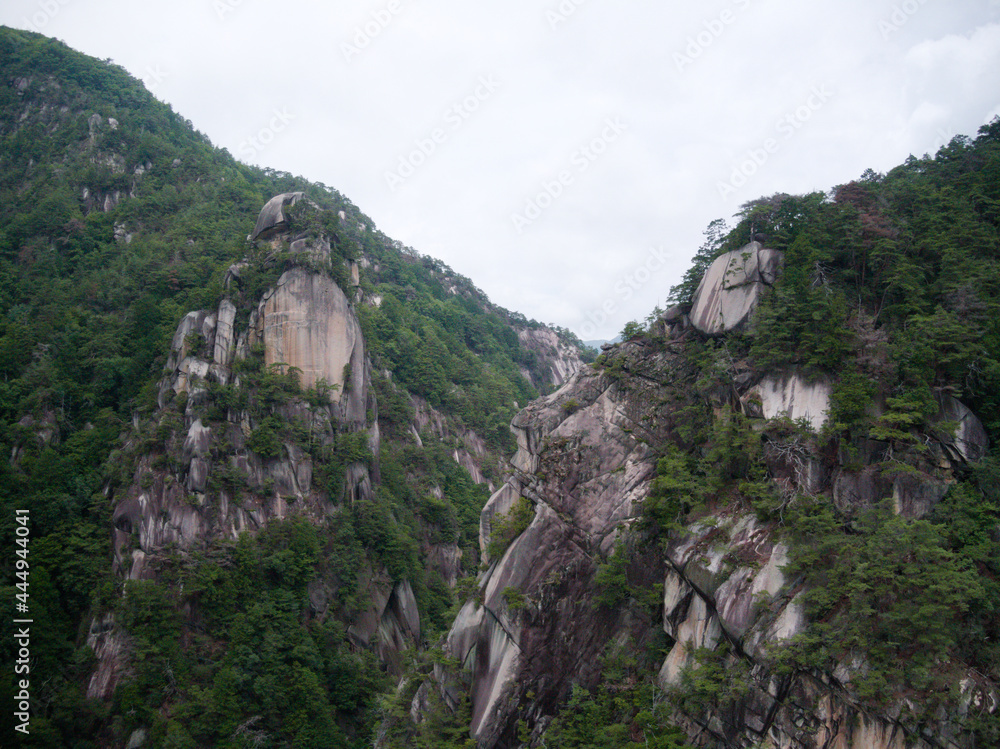 日本一の渓谷美　昇仙峡（ミニ泰山）の空撮