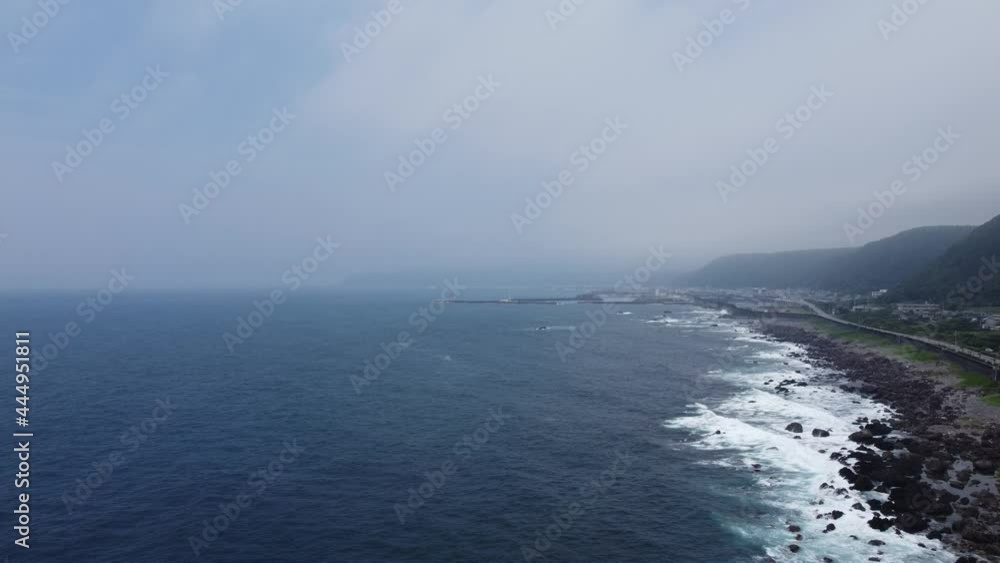 ドローン空撮 海岸線 ドローン空撮 海岸線