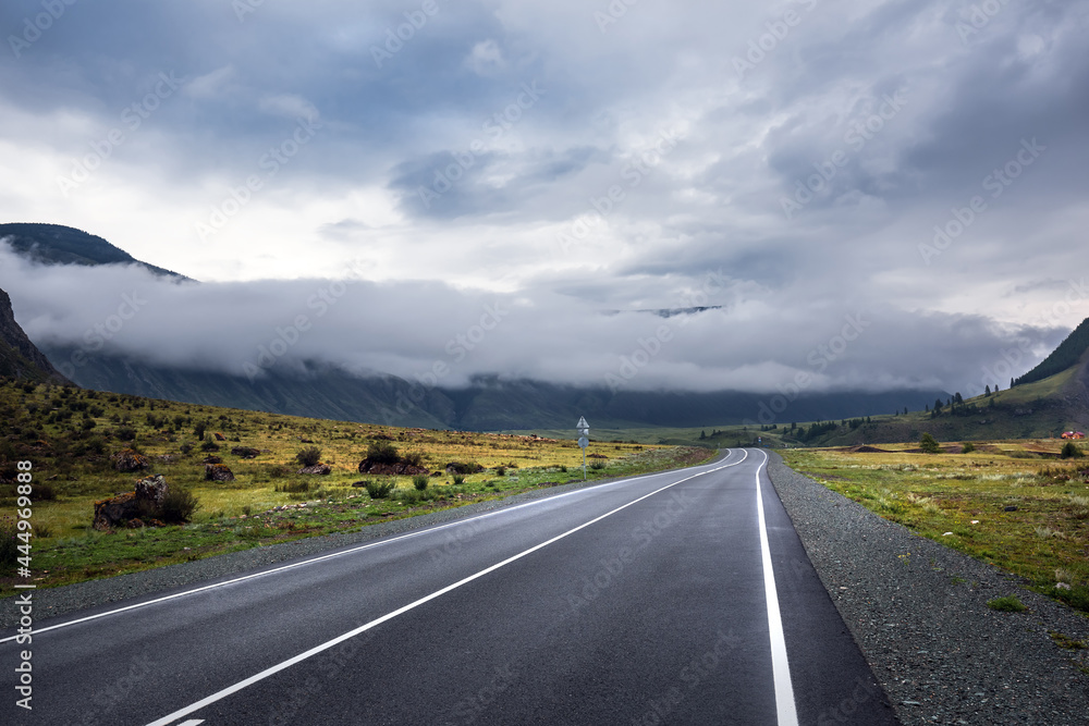 Naklejka premium Chui tract. Altai