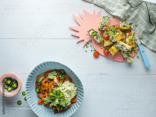 Kidney Bean Chilli & Avo Mash, and Crustless Spinach & Mushroom Quiche photo