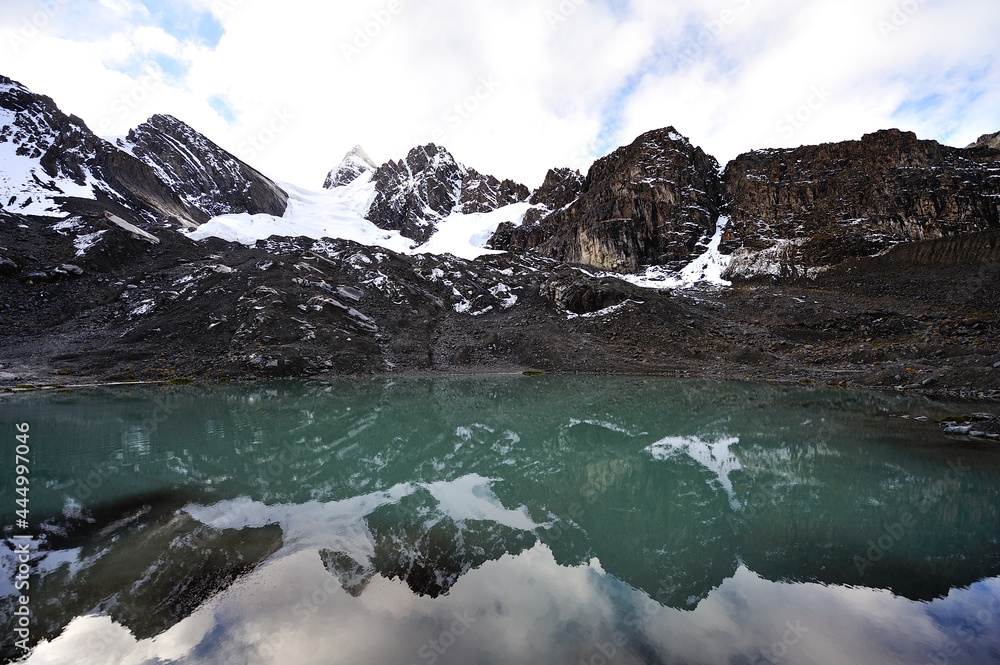 Fototapeta premium small lagoon formed by the melting of a snow in Cusco, Peru