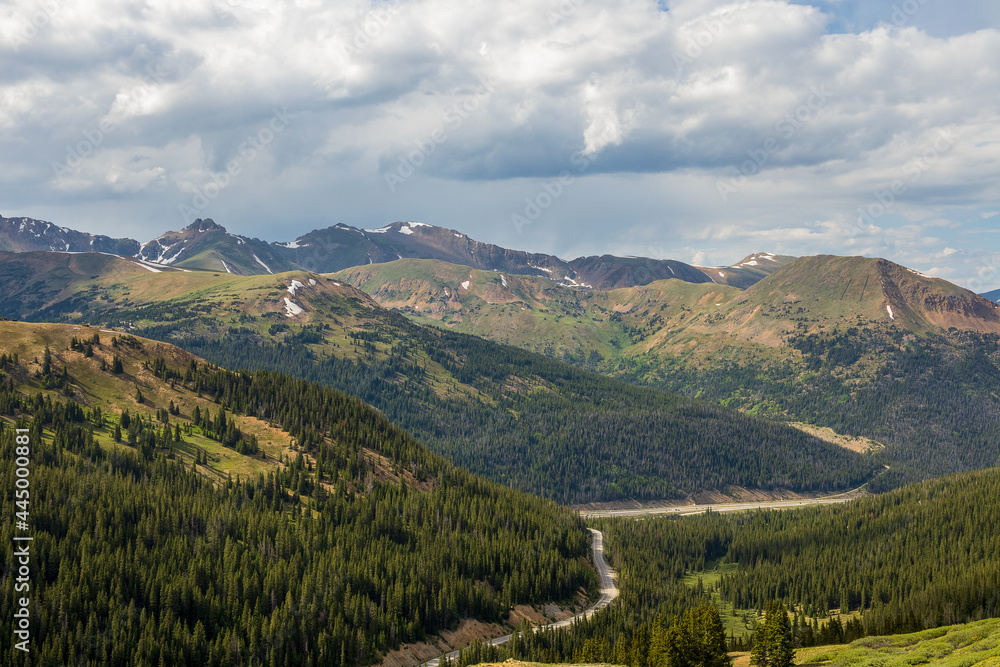 Naklejka premium Scenic Panoramic View from Loveland Pass, Colorado
