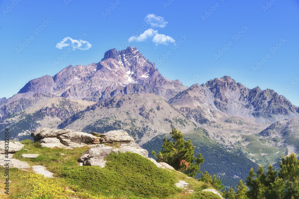 The peak of Monviso seen from Valvaraita The peak of Monviso seen from Valvaraita