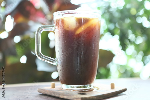 시원한 커피, 아이스 아메리카노, 시원한 음료와 아이스 크림