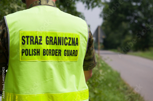 Straż graniczna patroluje nie tylko granice, ale także drogi w strefie przygranicznej, lotniska i porty. © 07photo