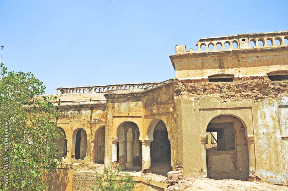 Fototapeta premium ancient hidden monuments of india