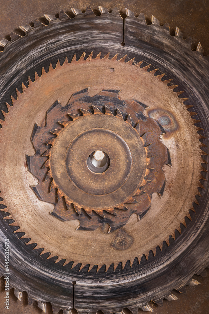 old rusty circular saw blades old rusty circular saw blades