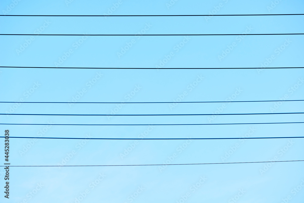 電線と空 電線と空