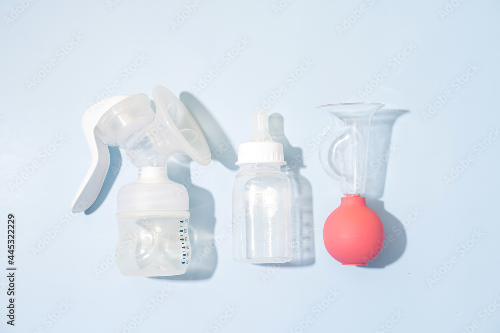 Electric and manual Breast Pump for Breast feeding and bottle with nipple Electric and manual Breast Pump for Breast feeding and bottle with nipple
