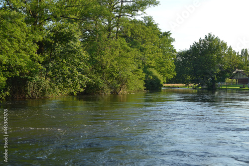 Rivière en Haute-Saône, La rivière L'Ognon aux Aynans, Rivière de France