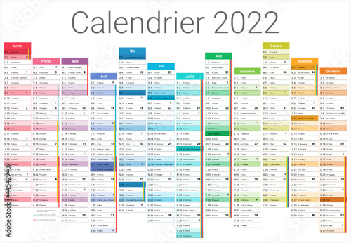 Calendrier 2022 12 mois avec vacances scolaires officielles au format 650x450mm entièrement modifiable via calques et texte arial	
