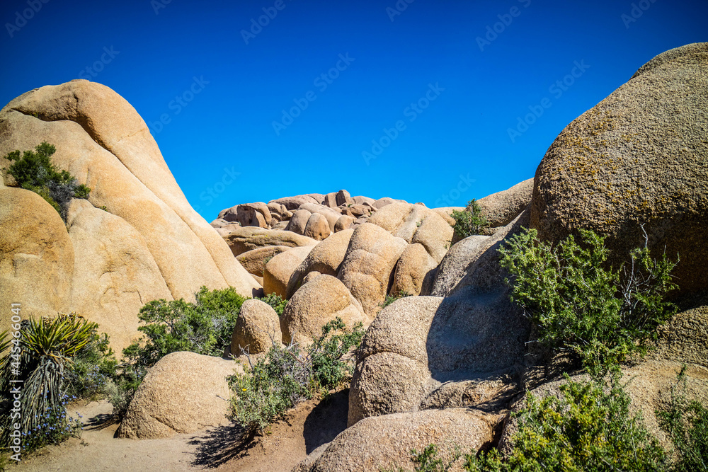 Balancing desert rocks in Joshua National Park, California Balancing desert rocks in Joshua National Park, California
