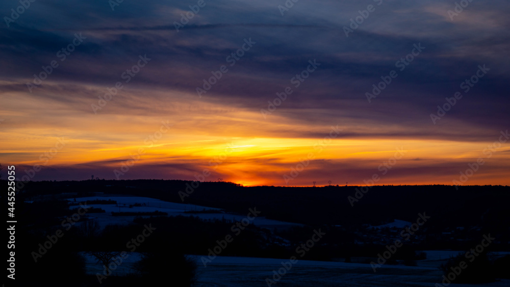 Coucher du soleil en hiver