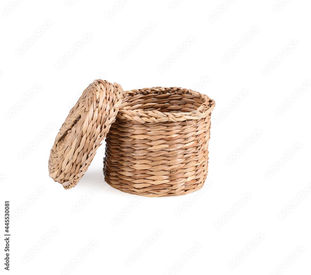 Obraz premium empty basket on white background