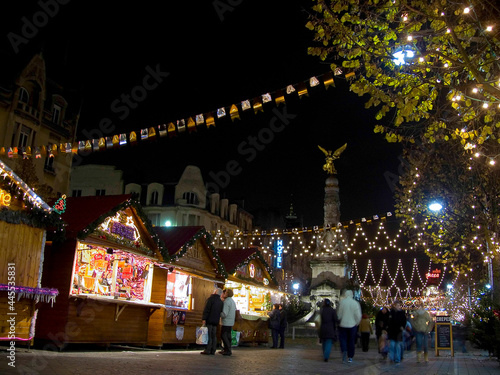 Tableau sur toile Reims France ,Christmas Market