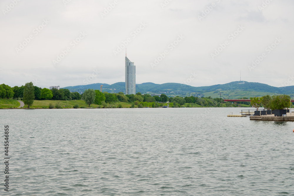 Donau Millennium Tower