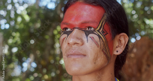 Foto Indian from the Pataxó tribe smiling