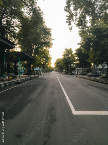 SURAKARTA, INDONESIA – APRIL 29, 2021: The atmosphere of the streets in the city of Solo which has its own characteristics, namely a tourist city that has a high culture
