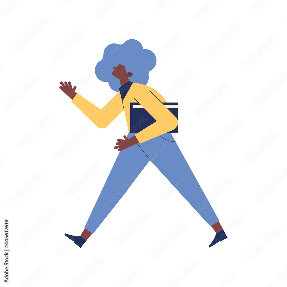 Obraz premium afro businesswoman with folder