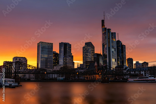 Frankfurt am Main Skyline - Wolkenkratzer © Uwe