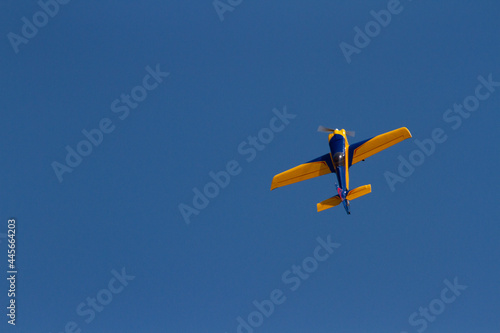 RC airplane
