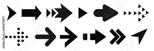 arrow direction symbols of twelve different shapes