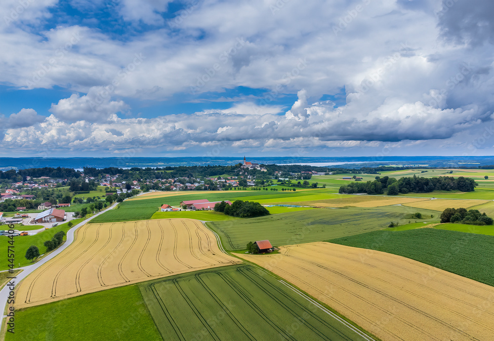Naklejka premium Landschaft bei Andechs, Bayern, Deutschland