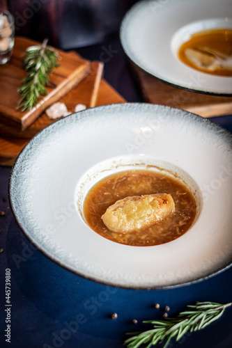 Classic onion soup with toasts