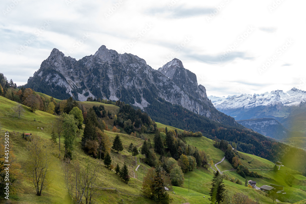 Naklejka premium Blick vom Sattel in Richtung Schwyz