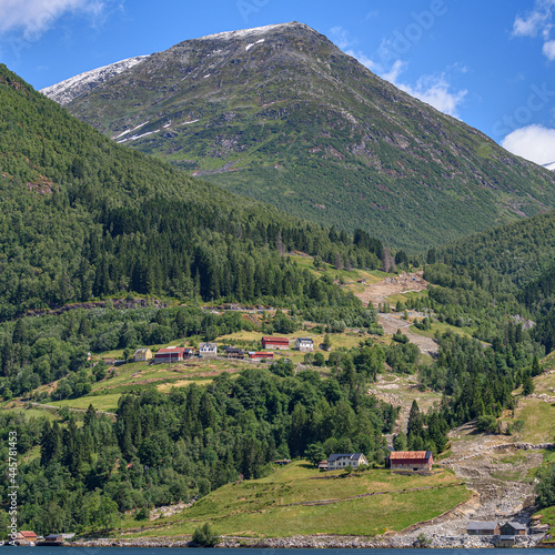 Fjaerlandsfjord houses photo