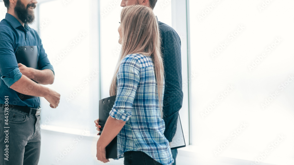 Fototapeta premium handshake business people in the office lobby .