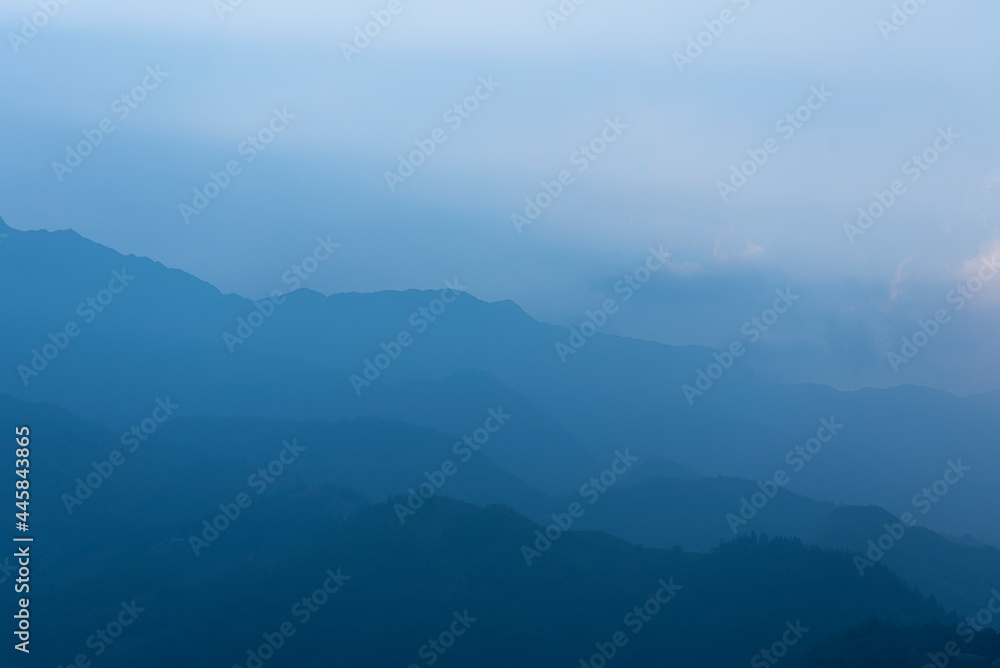Naklejka premium fog over the mountains