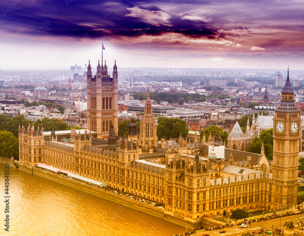 Naklejka premium Aerial view of Westminster, London
